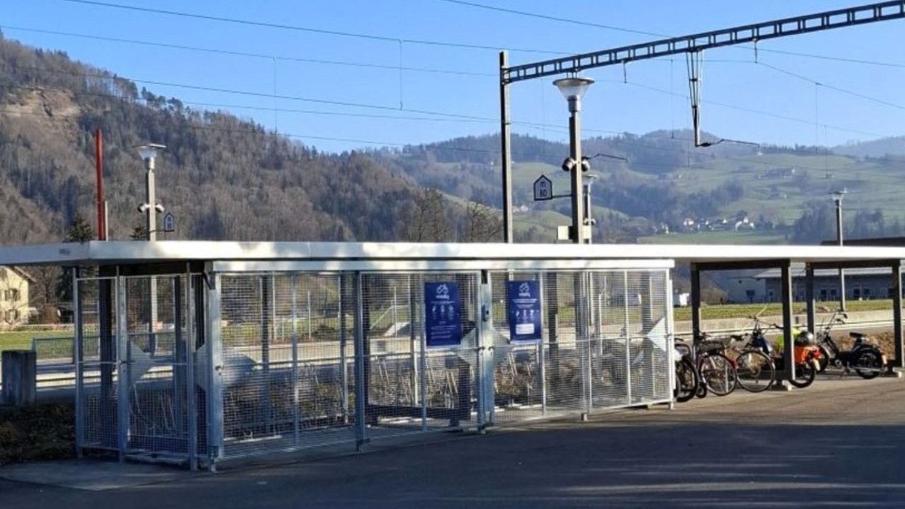 Velostation Bahnhof Bütschwil