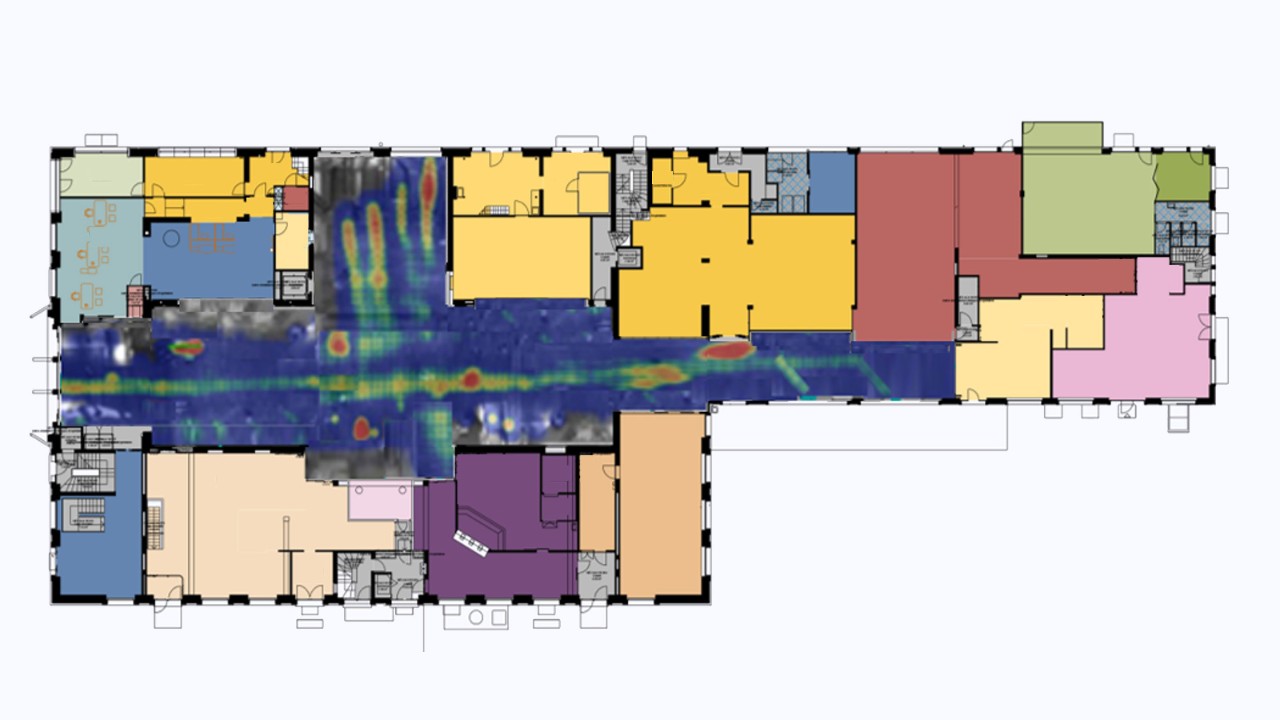 Le système de mesure de l’affluence permet de visualiser la densité de personnes sur les différentes surfaces de la gare. 